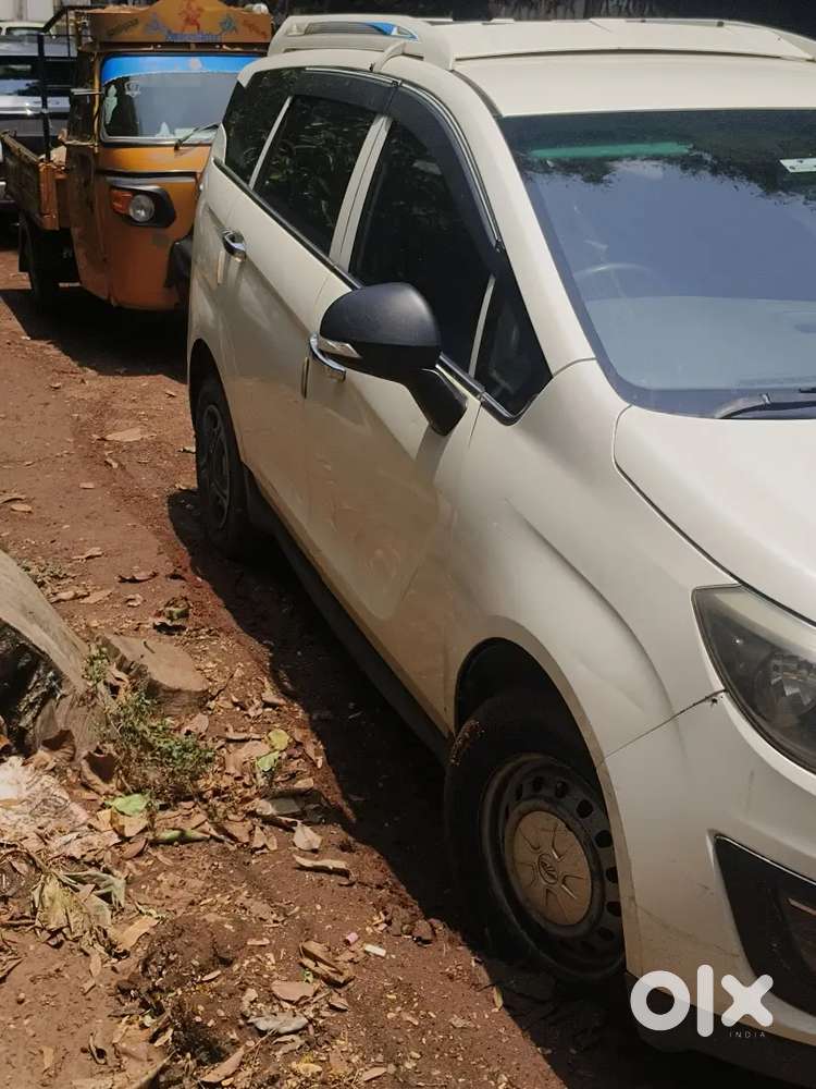 Mahindra Marazzo 2020 Diesel 140000 Km Driven