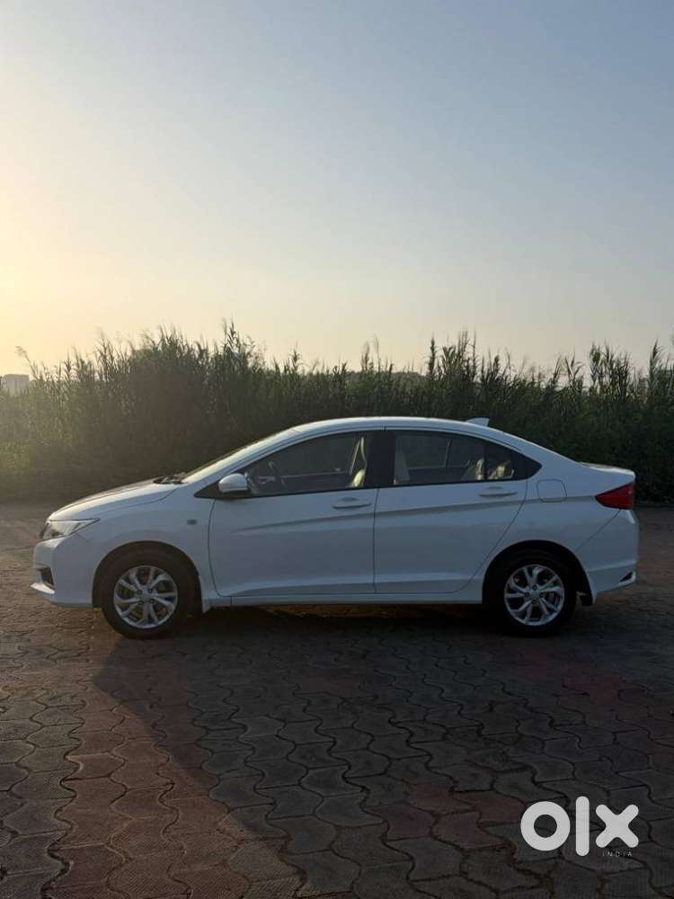 Honda City V Mt, 2016, Petrol