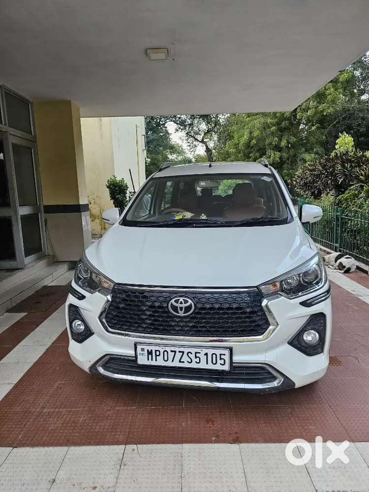 Toyota Rumion 2024 Cng & Hybrids 35000 Km Driven