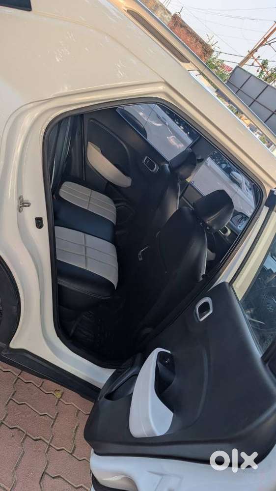 Hyundai Venue S Diesel, 2023, Diesel