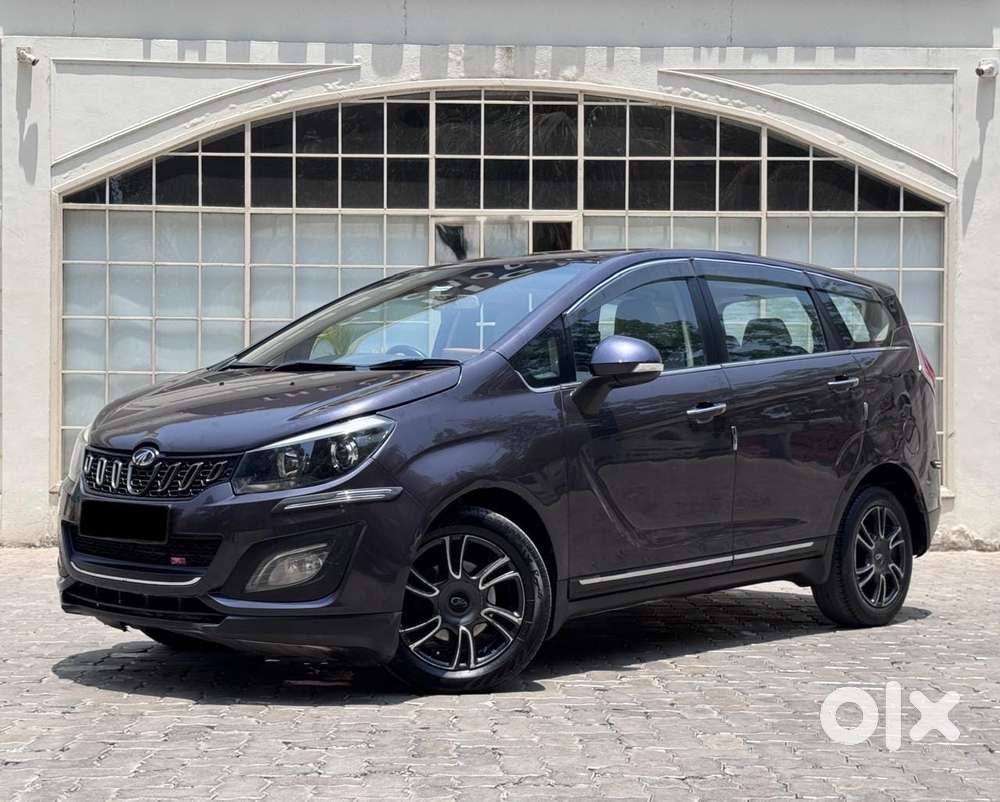 Mahindra Marazzo, 2018, Diesel
