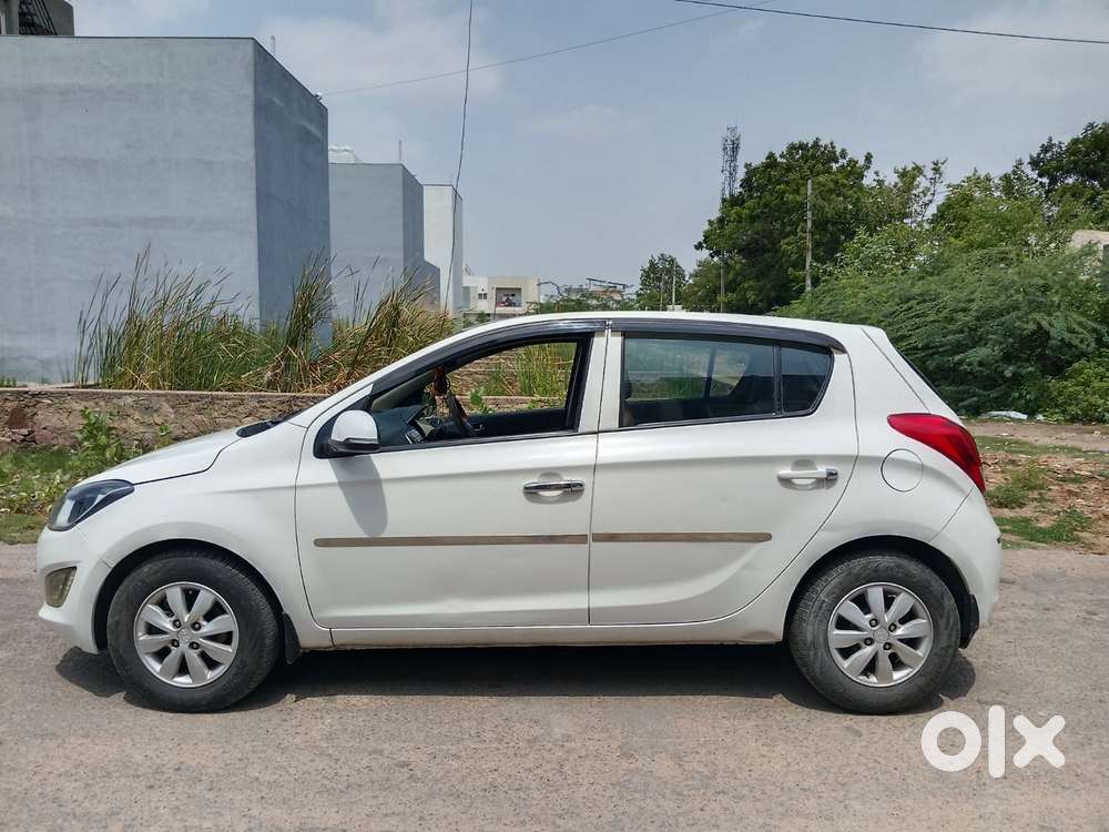 Hyundai I20 Sportz Plus Diesel, 2014, Diesel