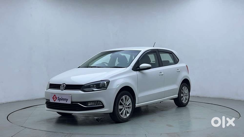 Volkswagen Polo Petrol Highline 1.2l, 2016, Petrol