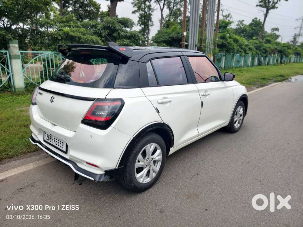 Maruti Suzuki Swift 2026 Petrol 14277 Km Driven