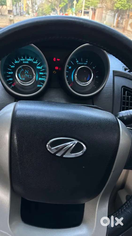 Mahindra Xuv500 2015 Diesel 116300 Km Driven
