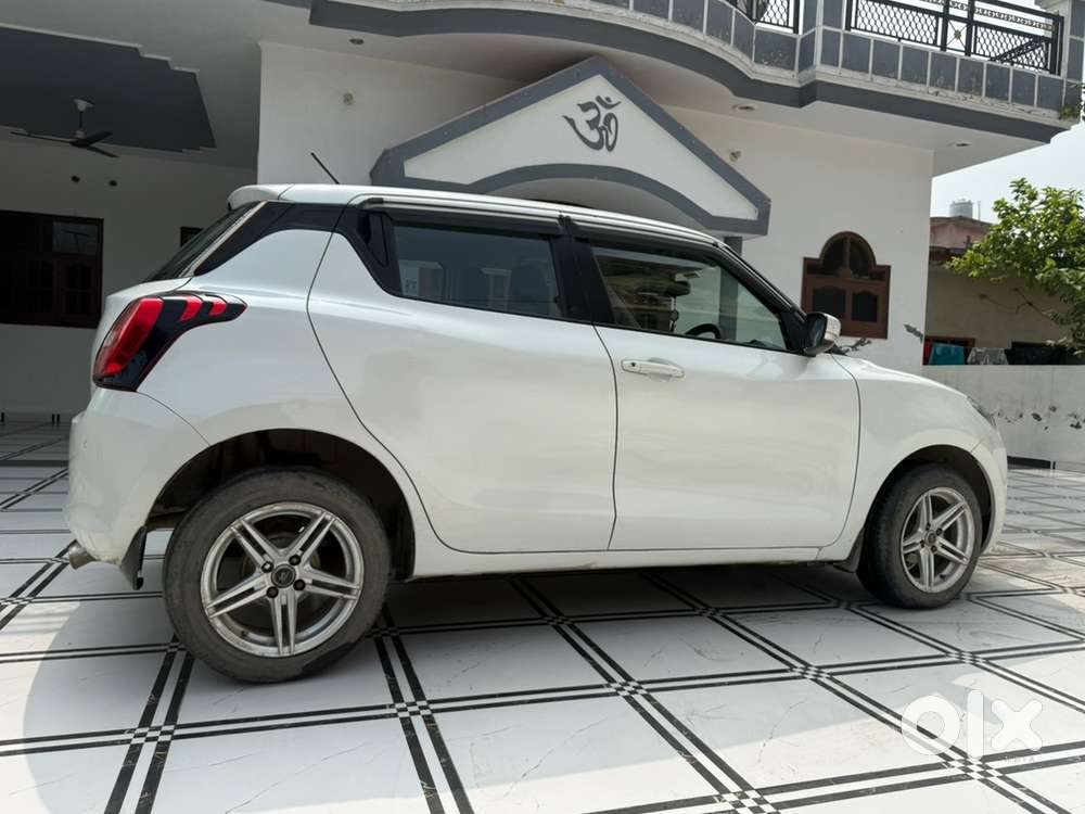 Maruti Suzuki Swift 2020 White