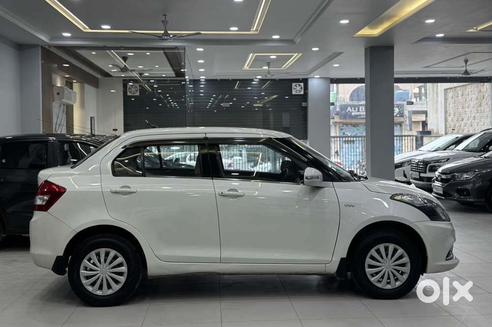 Maruti Suzuki Swift Dzire Vxi(o) Mt, 2016, Petrol