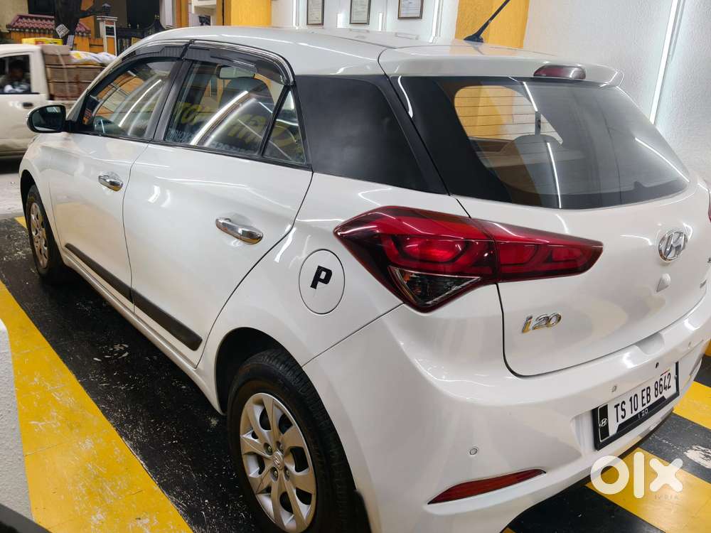 Hyundai I20 Sportz 1.2 Vtvt, 2014, Petrol