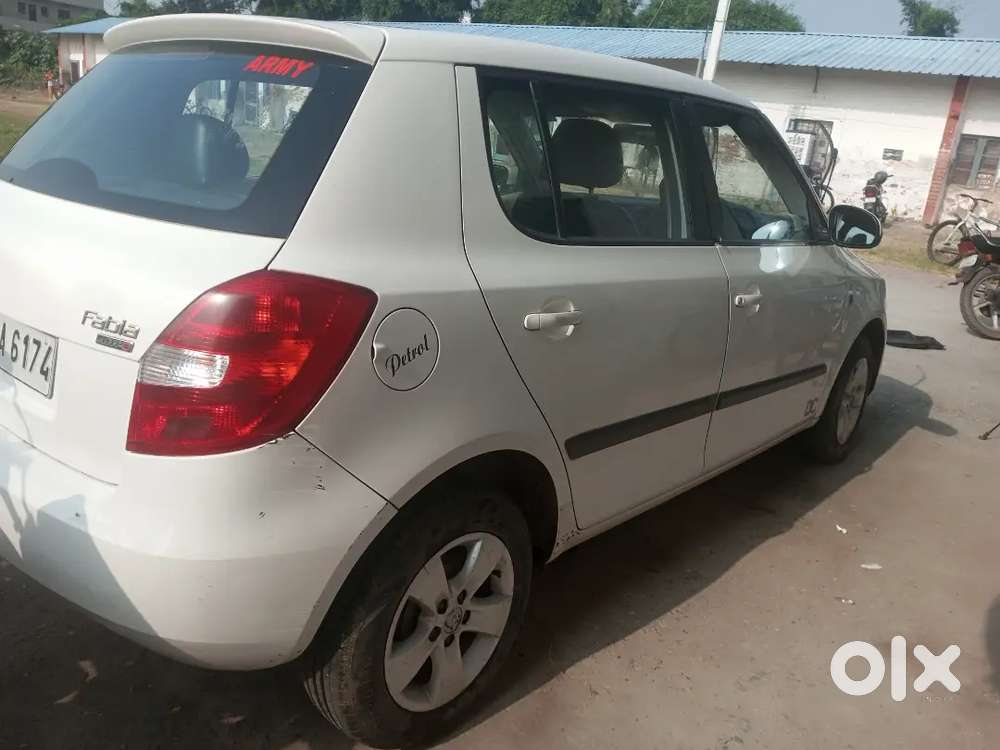 Skoda Fabia Ambiente 2012