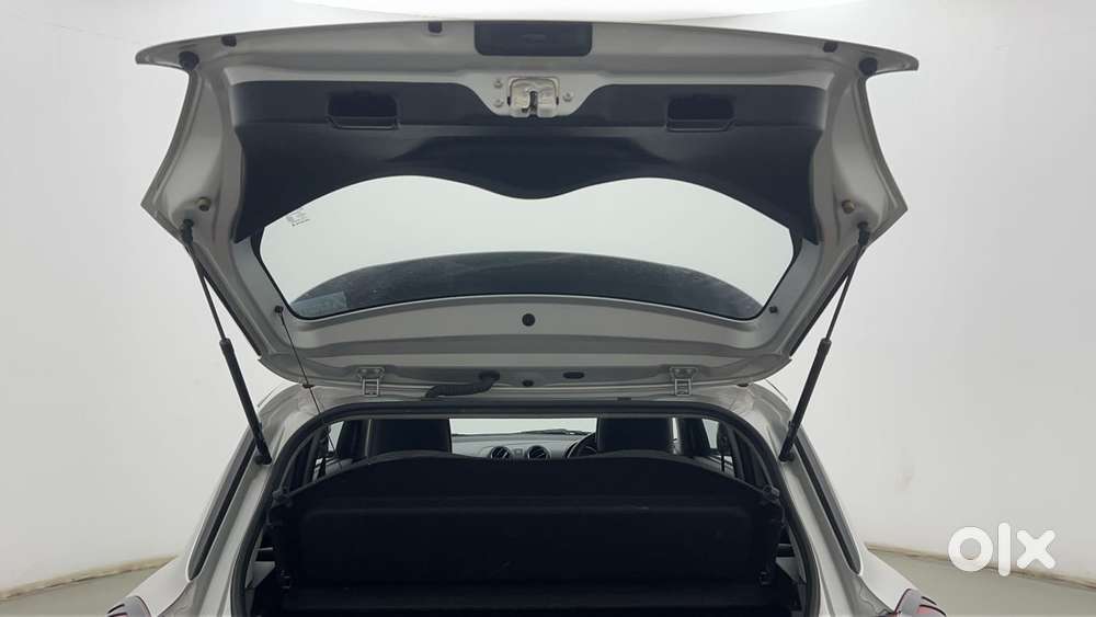 Maruti Suzuki Swift Vvt Vxi, 2023, Petrol