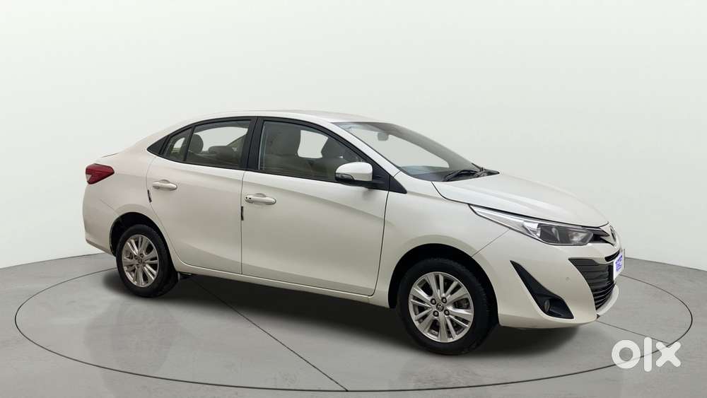 Toyota Yaris V, 2018, Petrol