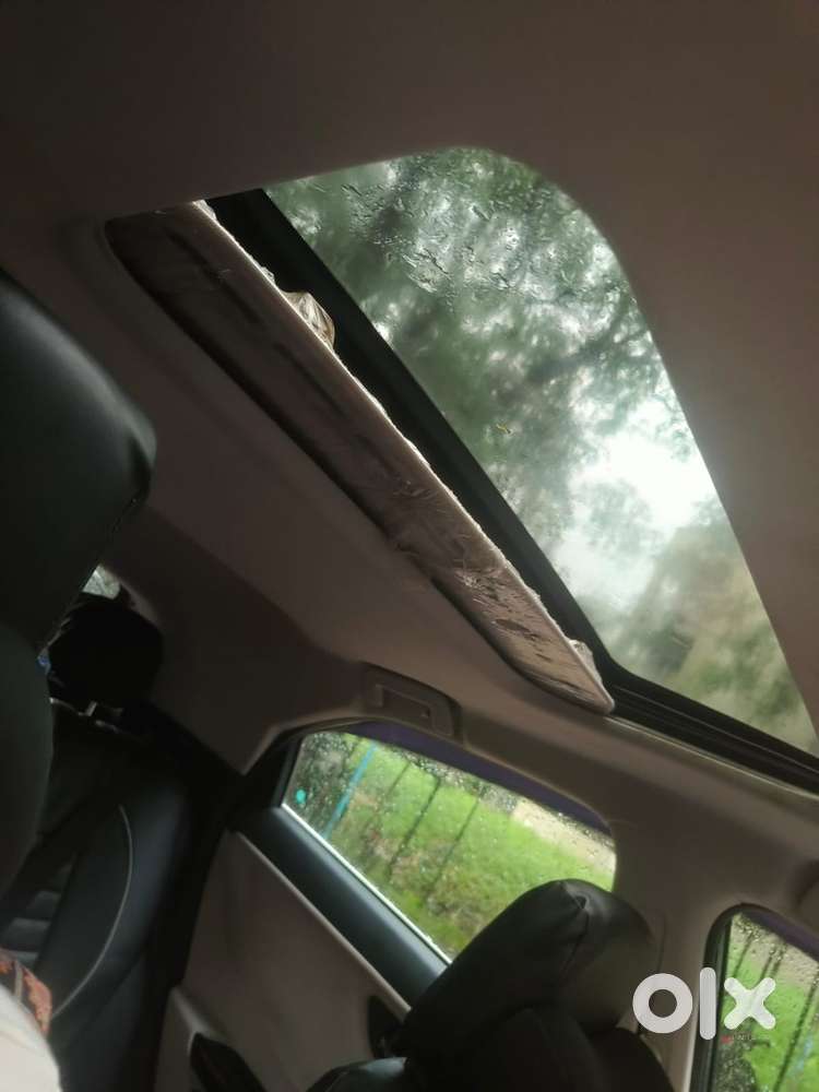 Automatic With Sunroof Nexon Diesel