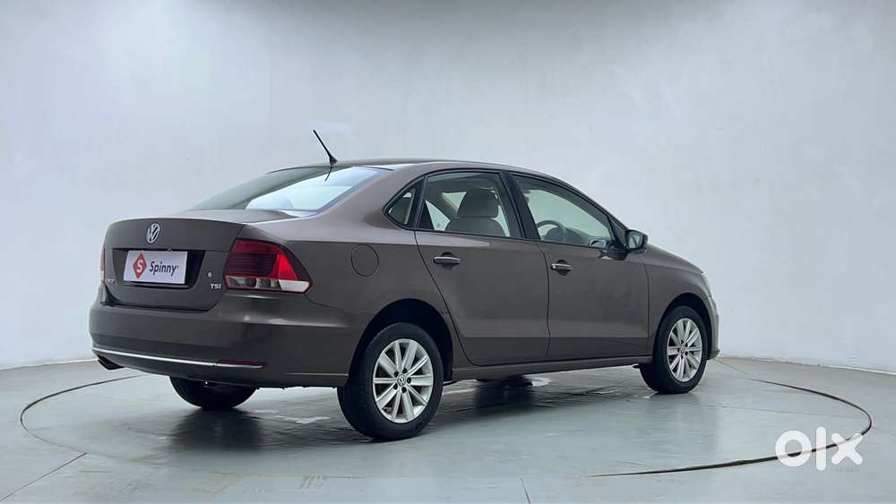 Volkswagen Vento Petrol Highline, 2016, Petrol