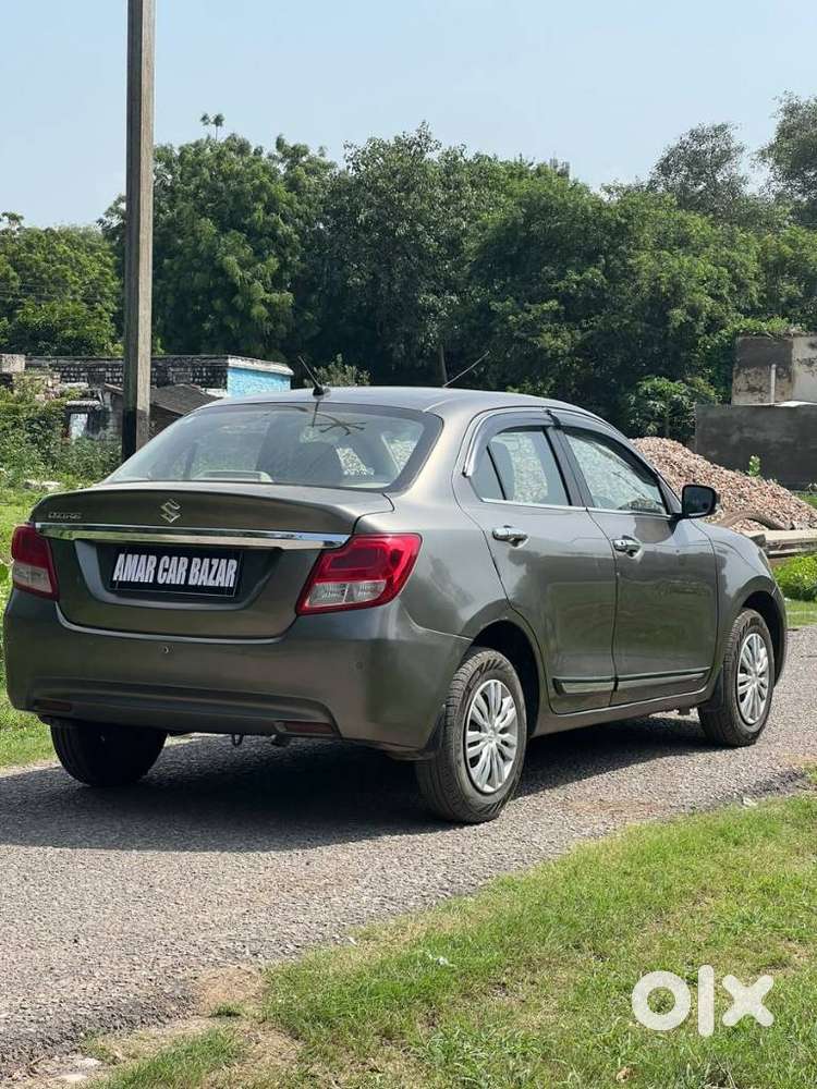 Maruti Suzuki Swift Dzire 1.3 Vxi, 2023, Petrol