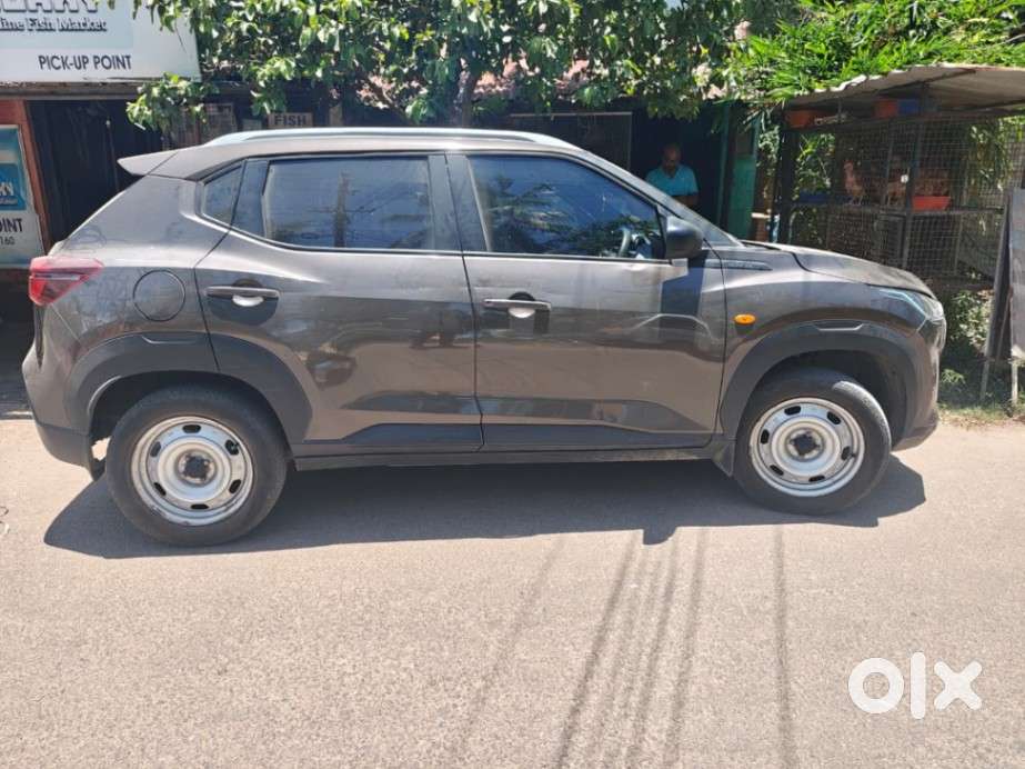 Nissan Magnite 1.0 Xe, 2023, Petrol