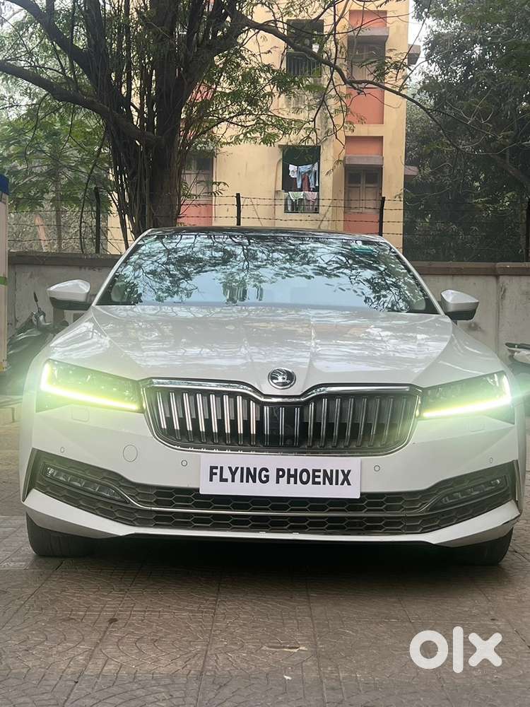 Skoda Superb 2021 Petrol 35000 Km Driven