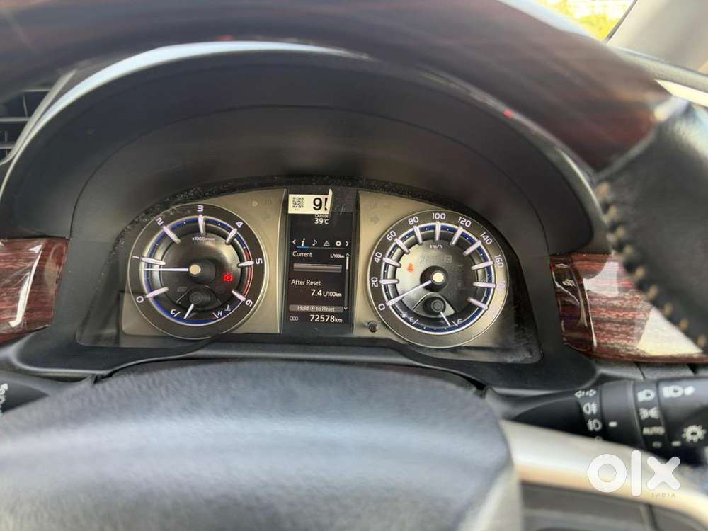 Toyota Innova Crysta 2022 Diesel Well Maintained