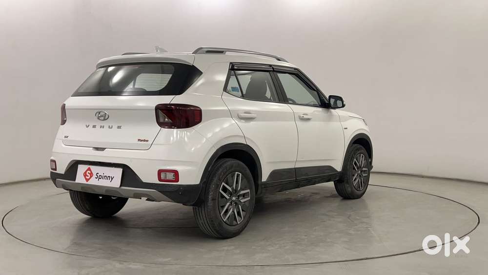 Hyundai Venue 1.0 Sx Turbo Imt, 2021, Petrol