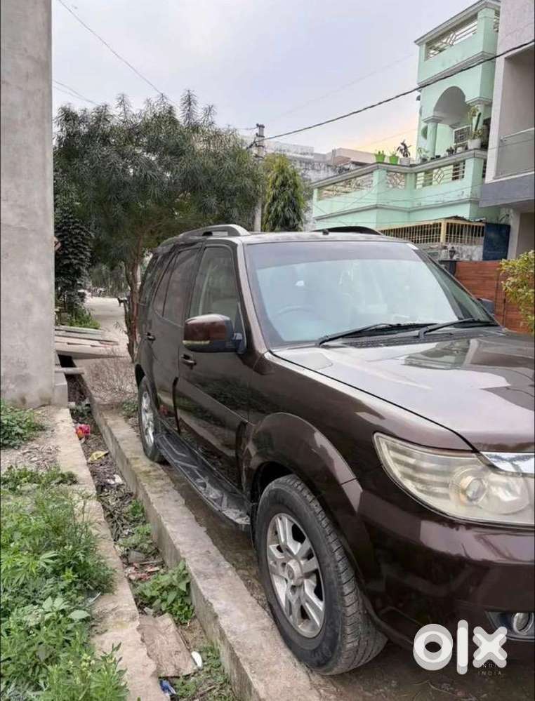 Tata Safari Storme 2013 Diesel Well Maintained
