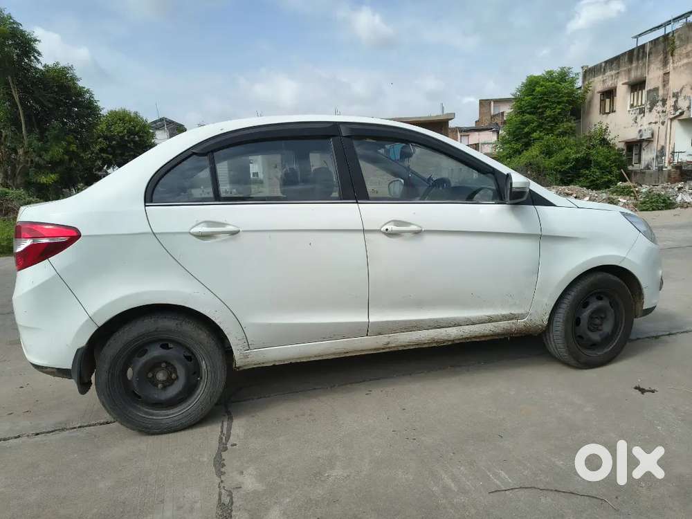 Tata Zest 2015 Quadrajet Xms