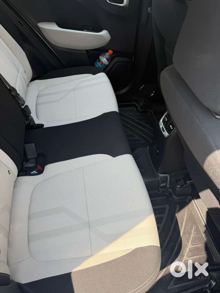 Hyundai Venue Sx Petrol 2025