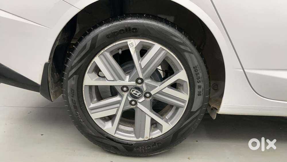 Hyundai Verna 1.5 Sx Petrol Mt, 2025, Petrol