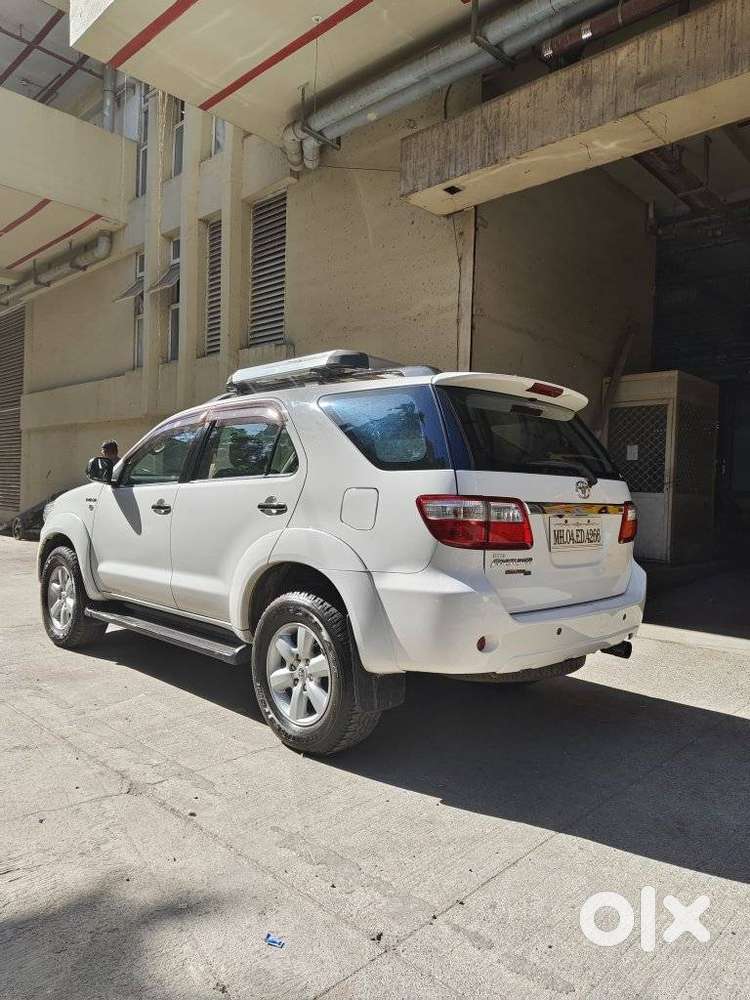Toyota Fortuner [2009-2012] 3.0 4x4 Mt, 2009, Diesel