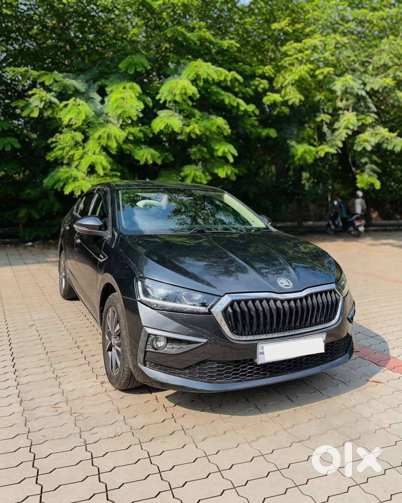 Skoda Slavia, 2023, Petrol