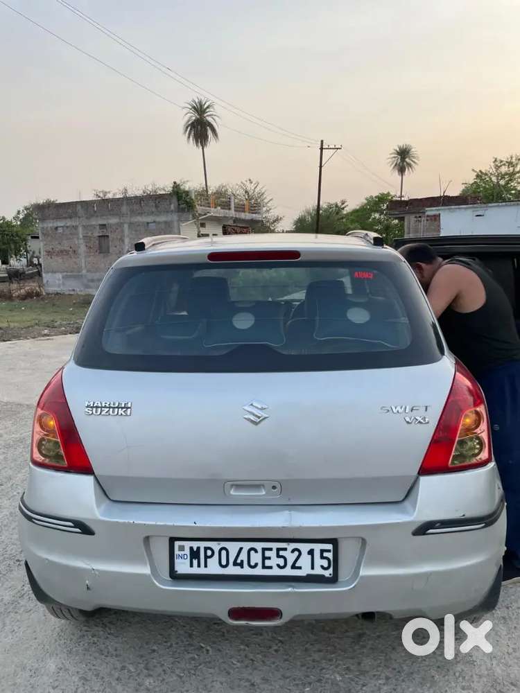 Maruti Suzuki Swift 2010 Cng+petrol