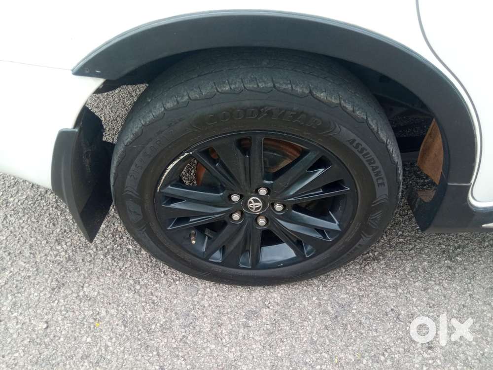 Toyota Innova Crysta Touring Sport 2.4 Mt, 2019, Diesel