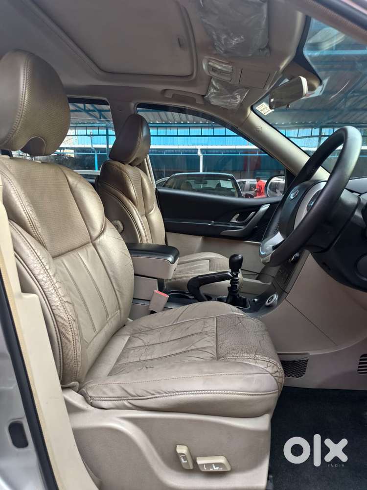 Mahindra Xuv500 W10 Awd, 2015, Diesel
