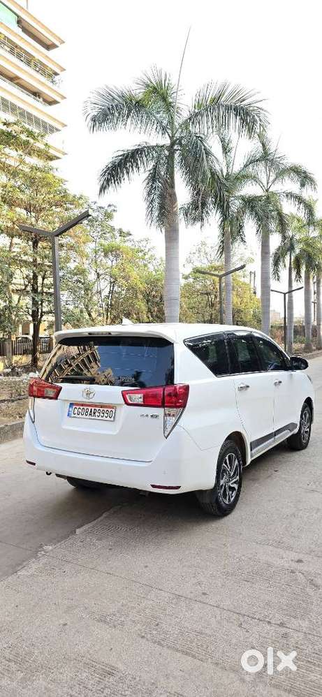 Toyota Innova Crysta 2.4 G Mt, 2021, Diesel