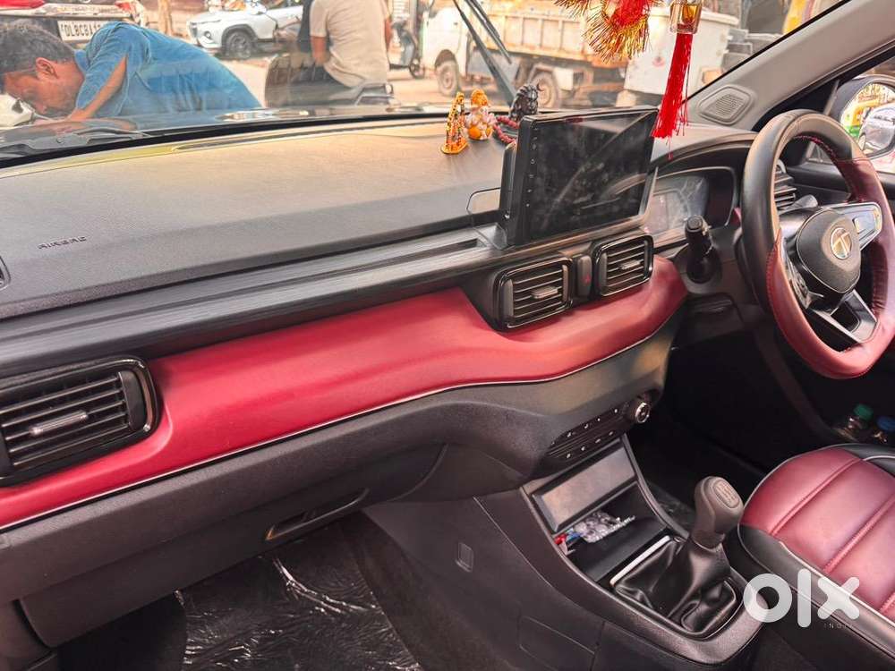 Tata Punch Cng 7600 Km Driven A One Condition None Accidental.