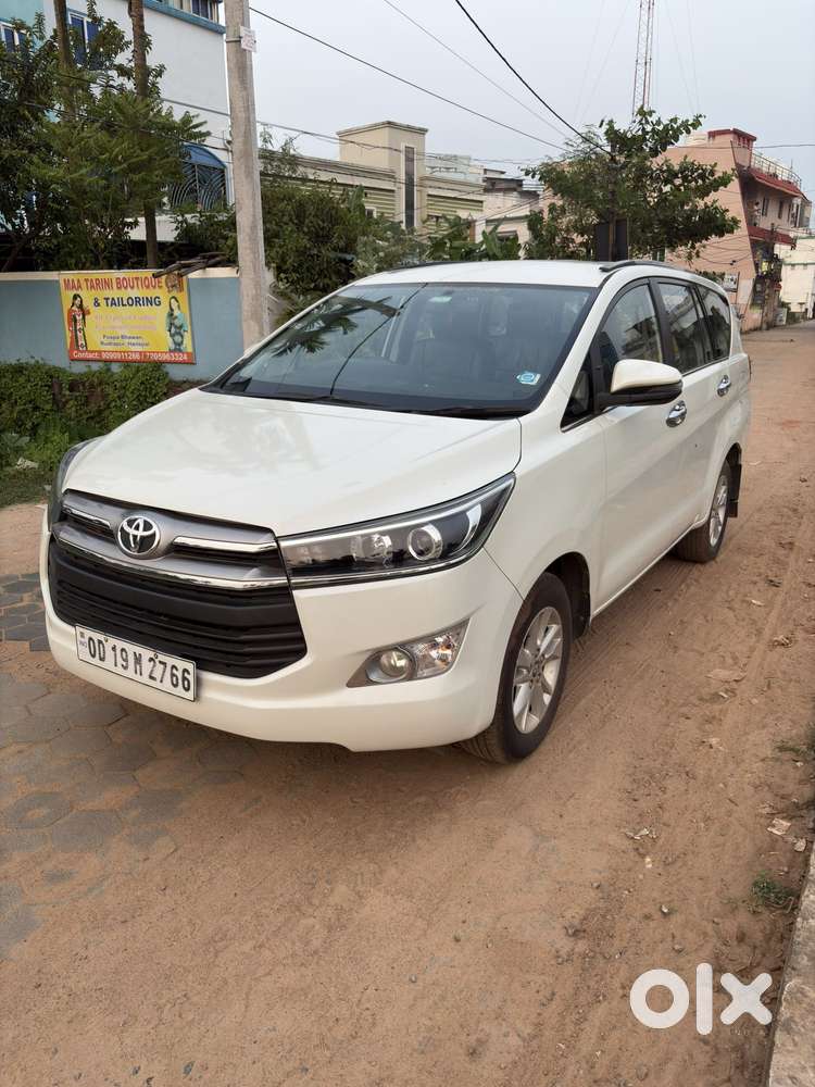 Toyota Innova Crysta 2.4 V 8 Str, 2018, Diesel