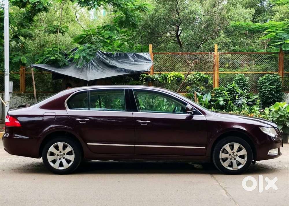 Skoda Superb 1.8 Elegance Tsi At, 2011, Petrol