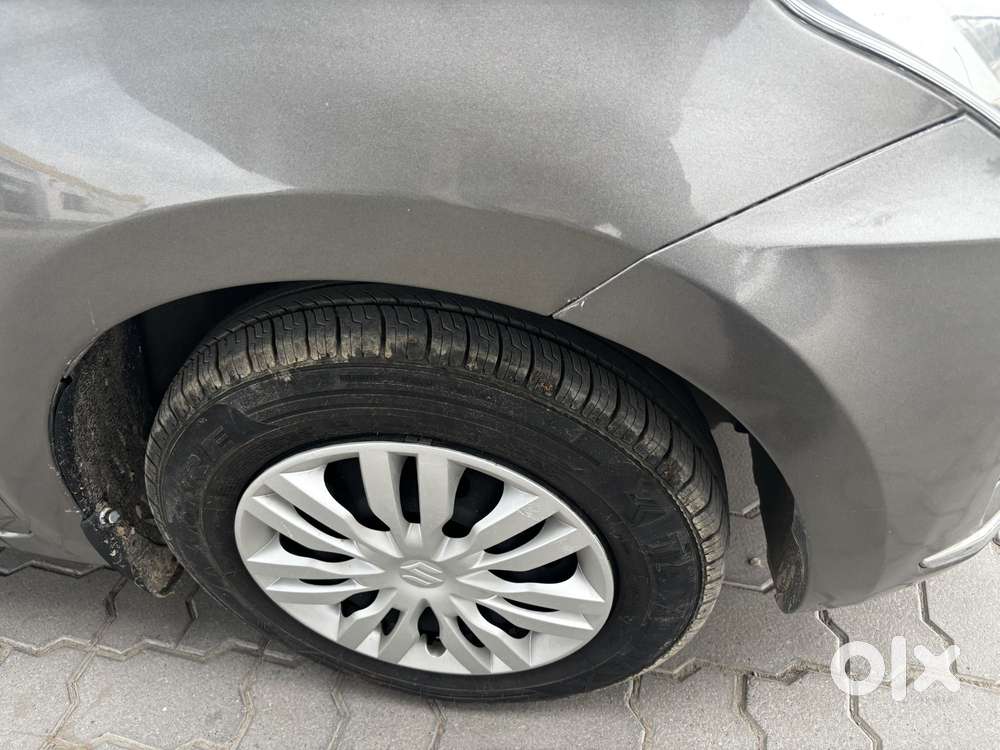 Maruti Suzuki Dzire 1.2 Vxi, 2019, Petrol