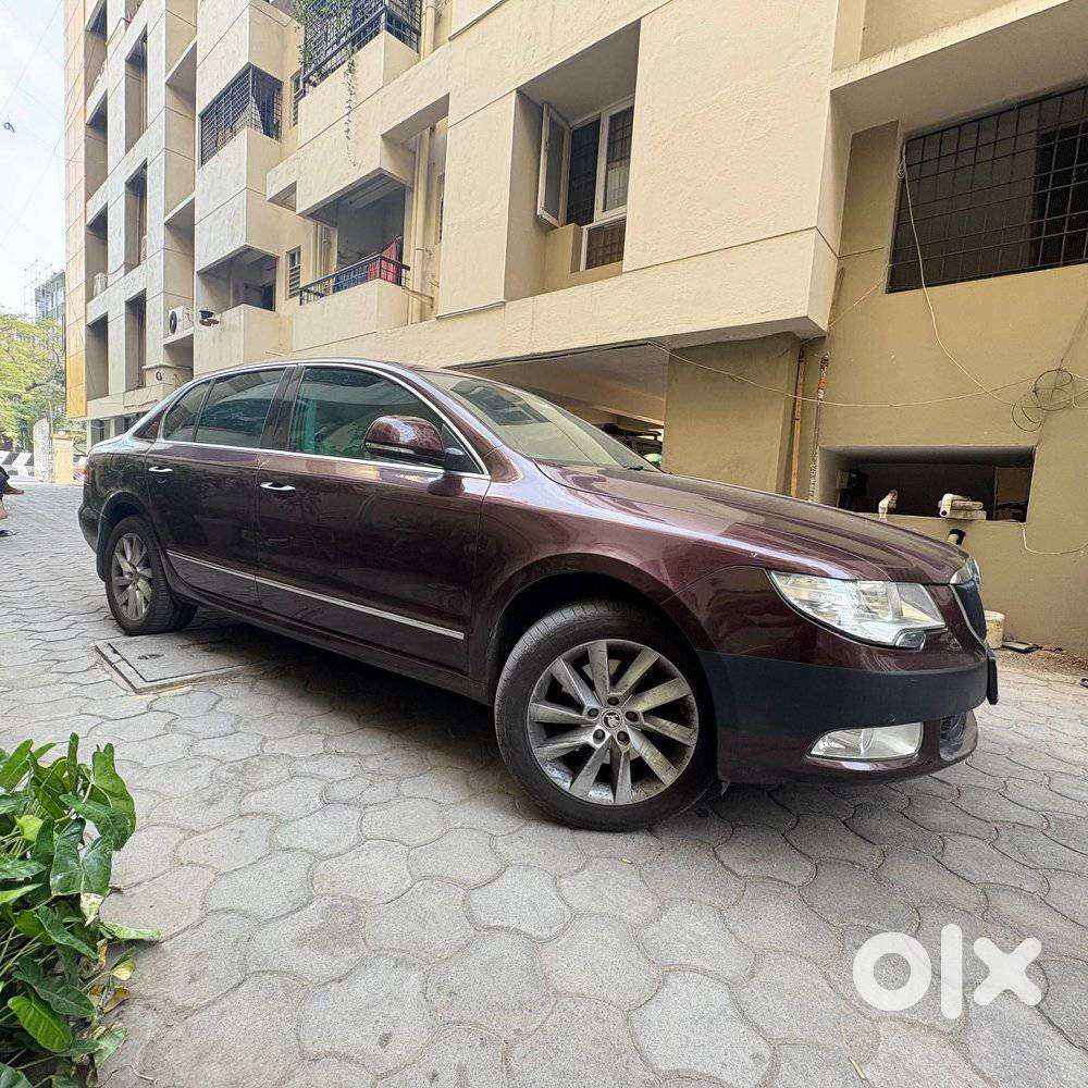 Skoda Superb 2008-2013 Elegance 2.0 Tdi Cr At, 2013, Diesel