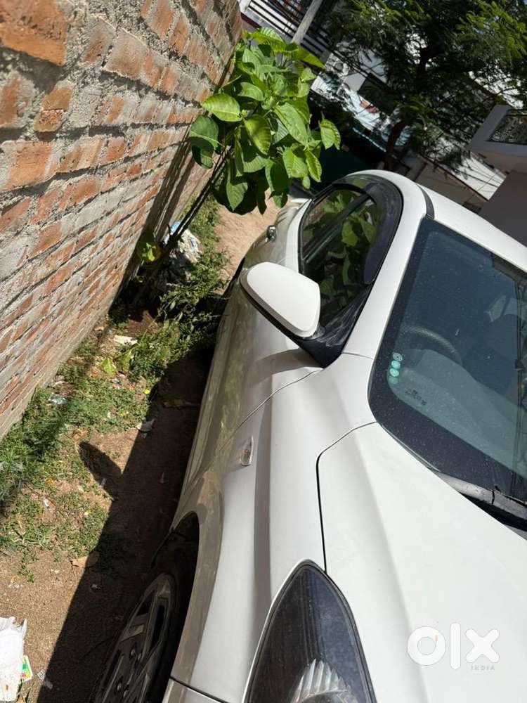 Hyundai Aura Cng Car 2024 Model In Good Condition