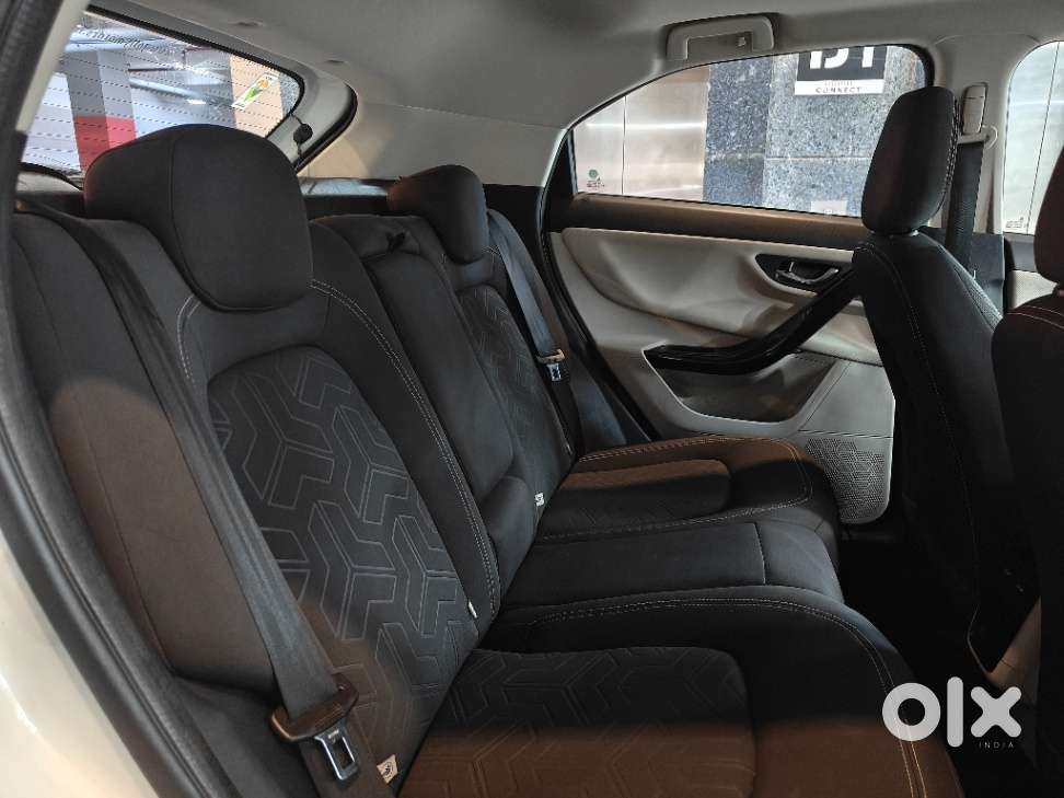 Tata Nexon 1.2 Revotron Xza Plus (o) Amt, 2021, Petrol