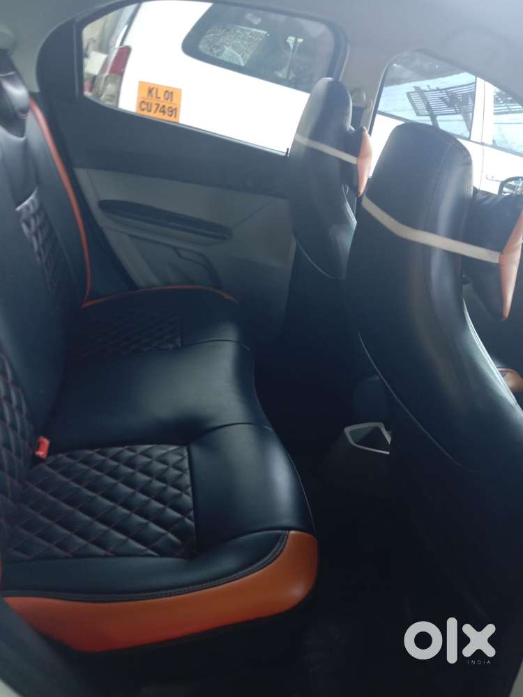 Tata Tiago 1.2 Revotron Xt (o), 2019, Petrol