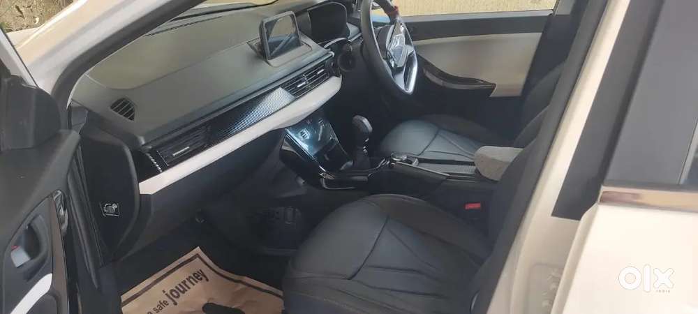 Tata Curvv 2025 Petrol Well Maintained
