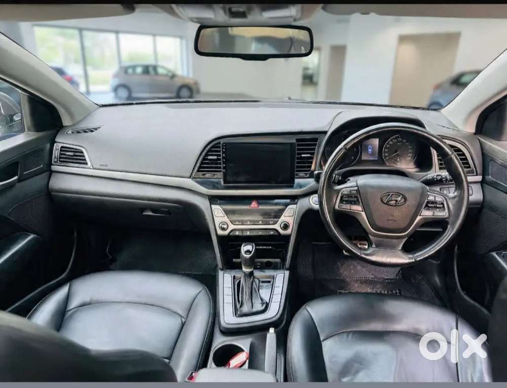 Hyundai Elantra 2016 Diesel 60666 Km Driven