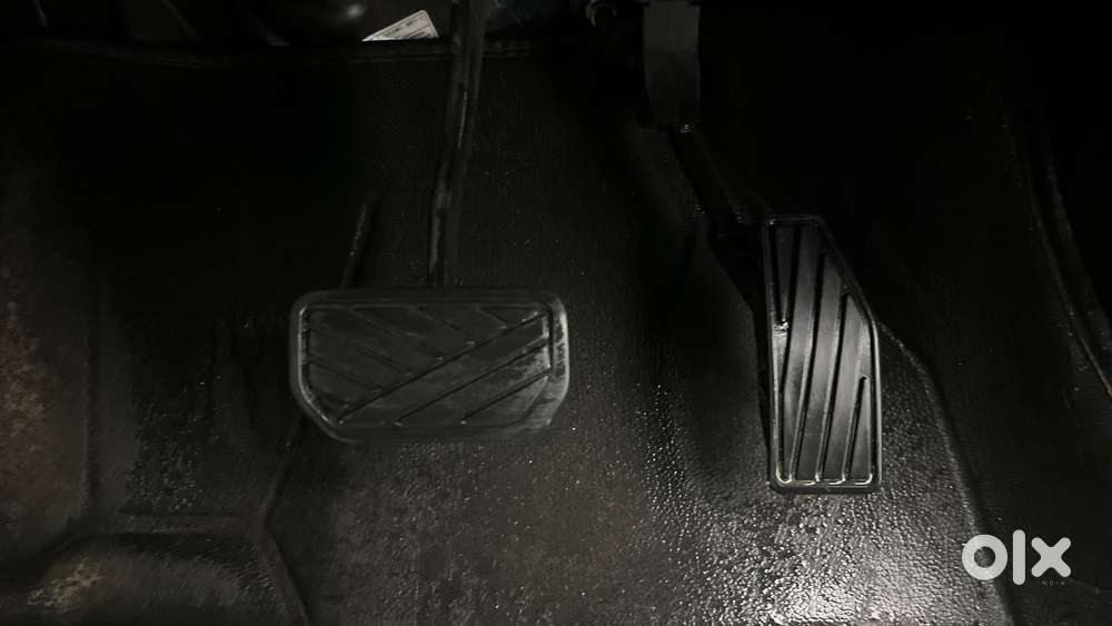 Maruti Suzuki Swift Amt Zxi, 2019, Petrol