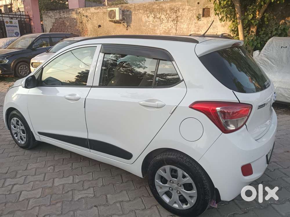 Hyundai Grand I10 2016-2017 Sportz, 2016, Petrol