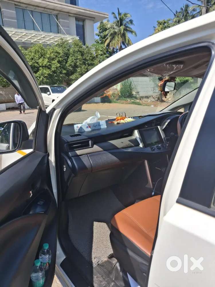 Toyota Innova Crysta 2019