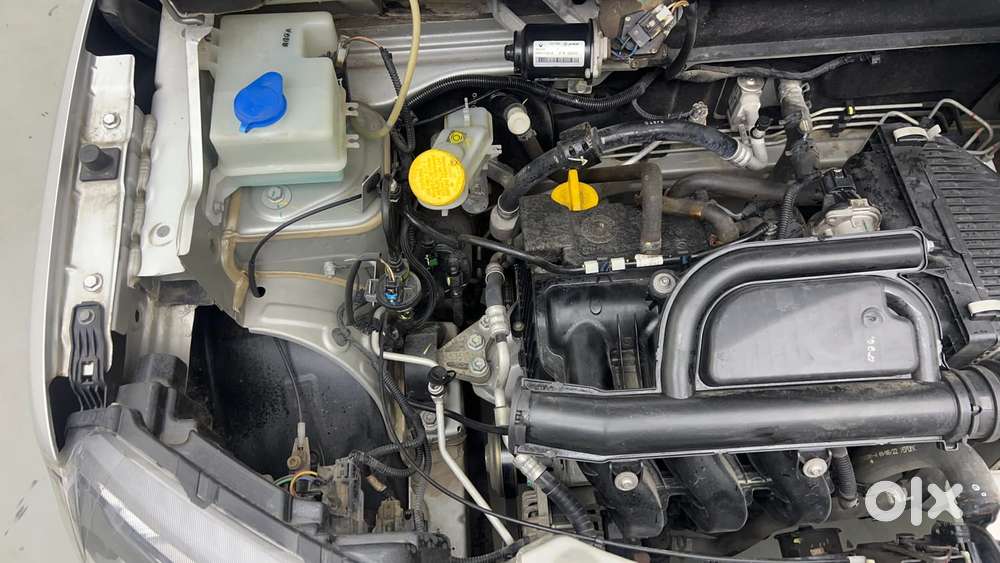 Renault Kwid 1.0 Rxt Amt, 2022, Petrol