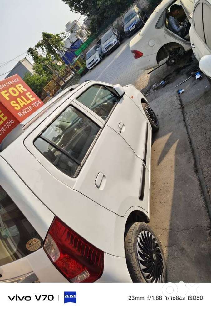 Maruti Suzuki Wagon R 1.0 Vxi (o) Amt, 2015, Petrol