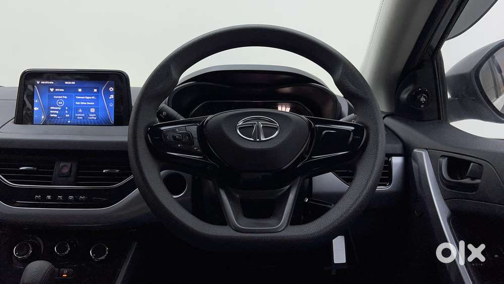 Tata Nexon 1.2 Revotron Xma Amt (s), 2023, Petrol