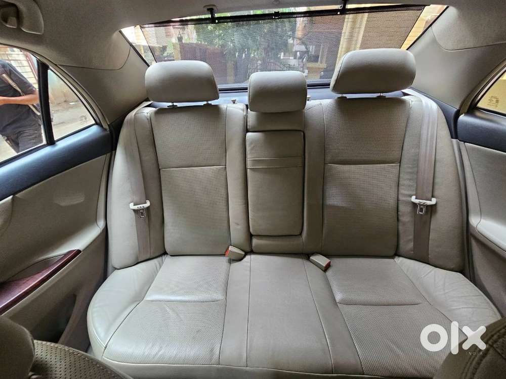 Toyota Corolla Altis G 2013 Petrol Version