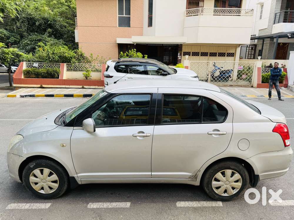 Maruti Suzuki Swift Dzire 1.2 Vxi BSIV, 2011, Petrol